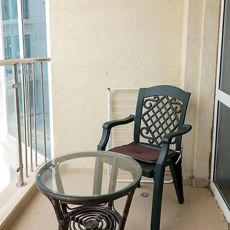 Kabakum 1br Retreat With Parking, Steps To By Flat Mаnаger Apartment Warna